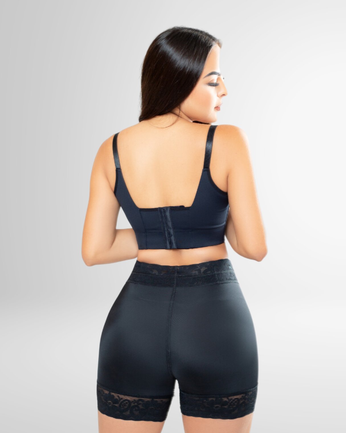 MEDIUM COMPRESSION SHAPEWEAR